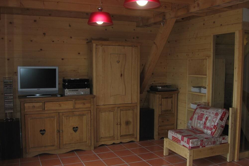 Photo of Livingroom in Montagnole