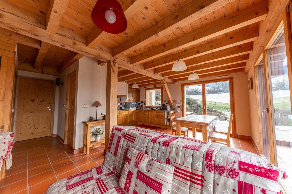 Photo of Livingroom in Montagnole