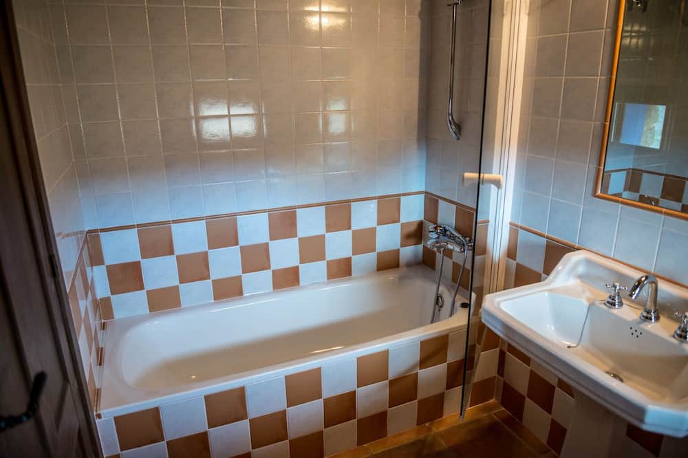 Photo of Bathroom in Sobrecastell