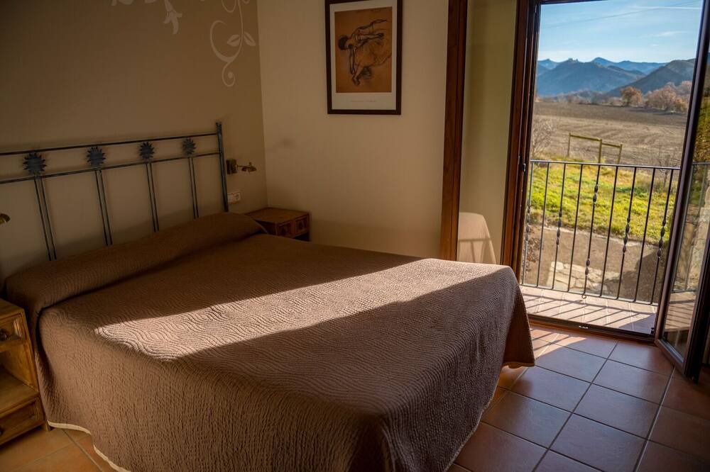 Photo of Bedroom in Sobrecastell
