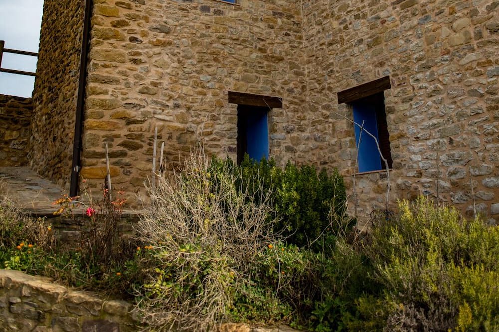 Photo of Outdoor in Sobrecastell