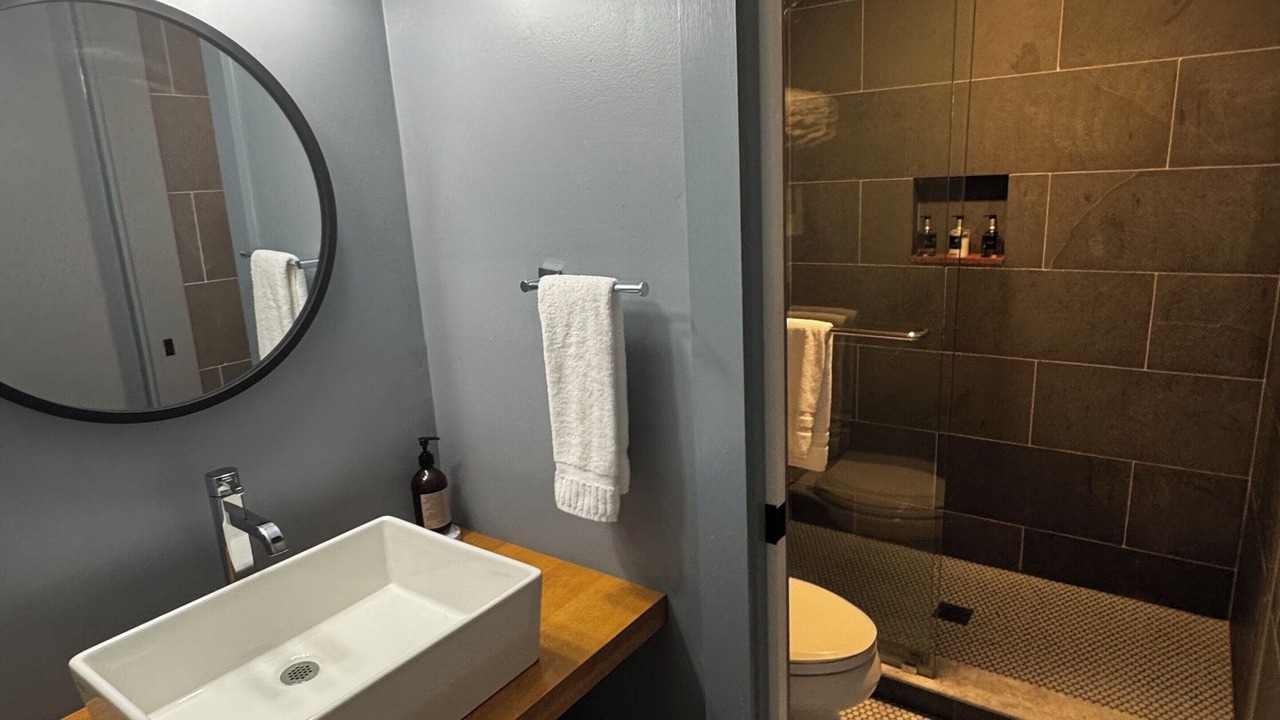 Photo of Bathroom in Haversham