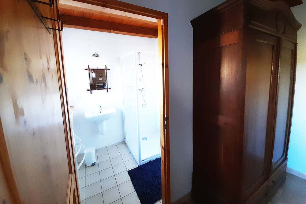 Photo of Bathroom in Granges-Aumontzey