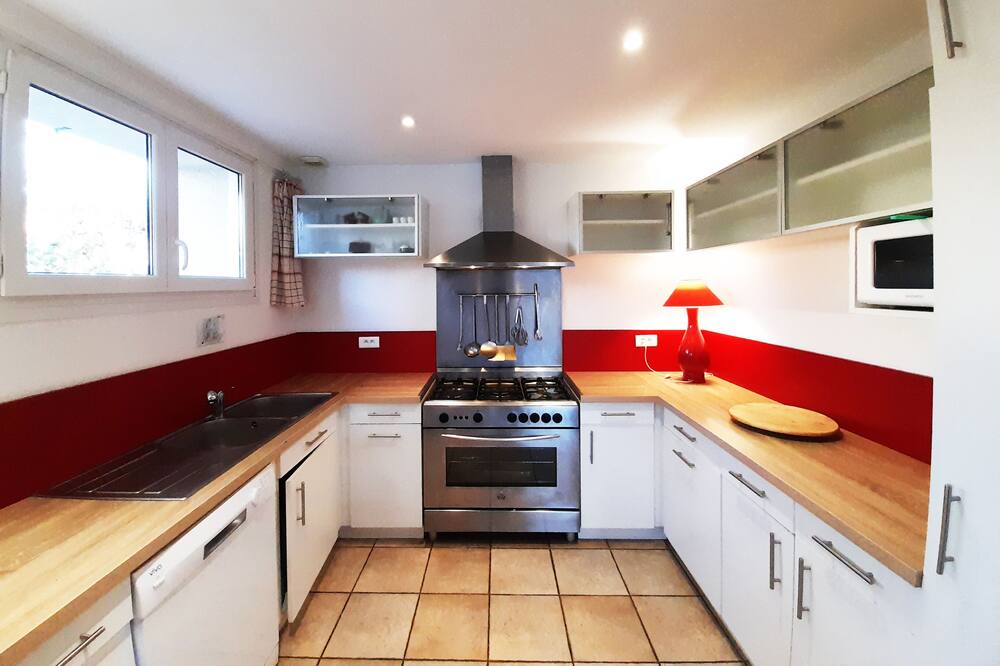 Photo of Kitchen in Granges-Aumontzey