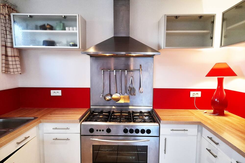 Photo of Kitchen in Granges-Aumontzey