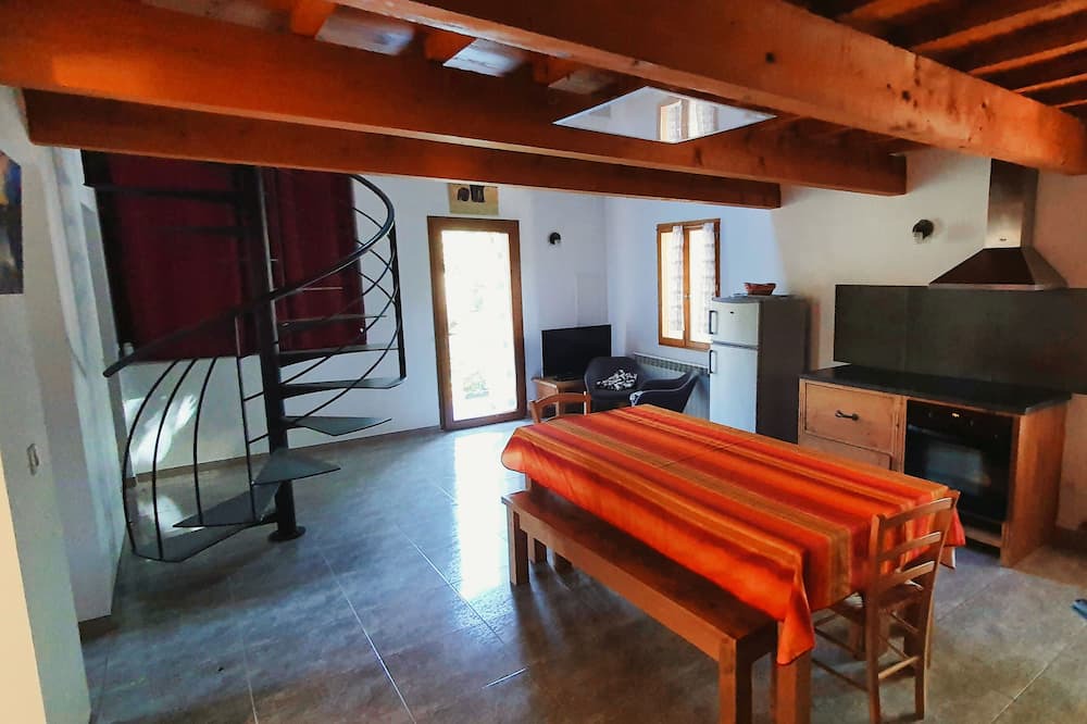 Photo of Livingroom in Saint-Jean-de-Bueges