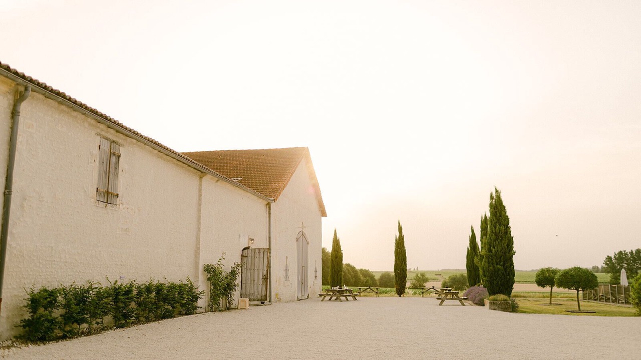 Photo of Others in Reaux