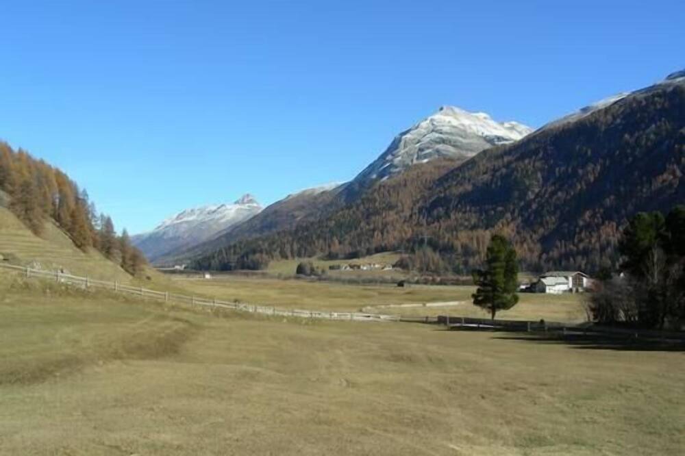 Photo of Outdoor in Bever