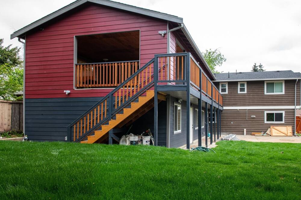 Photo of Outdoor in Holly