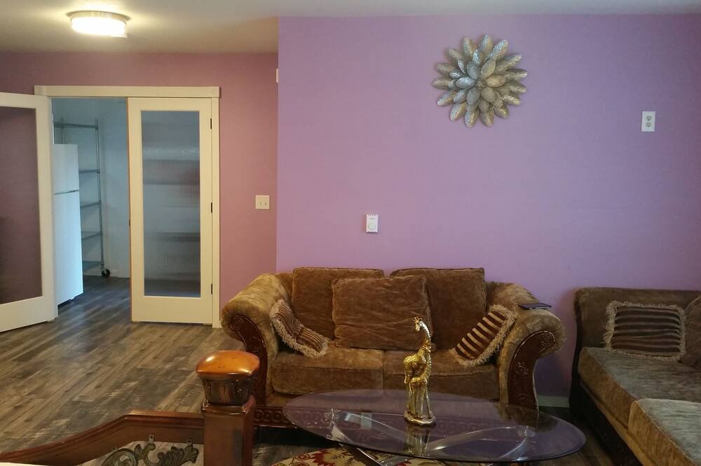 Photo of Livingroom in Holly