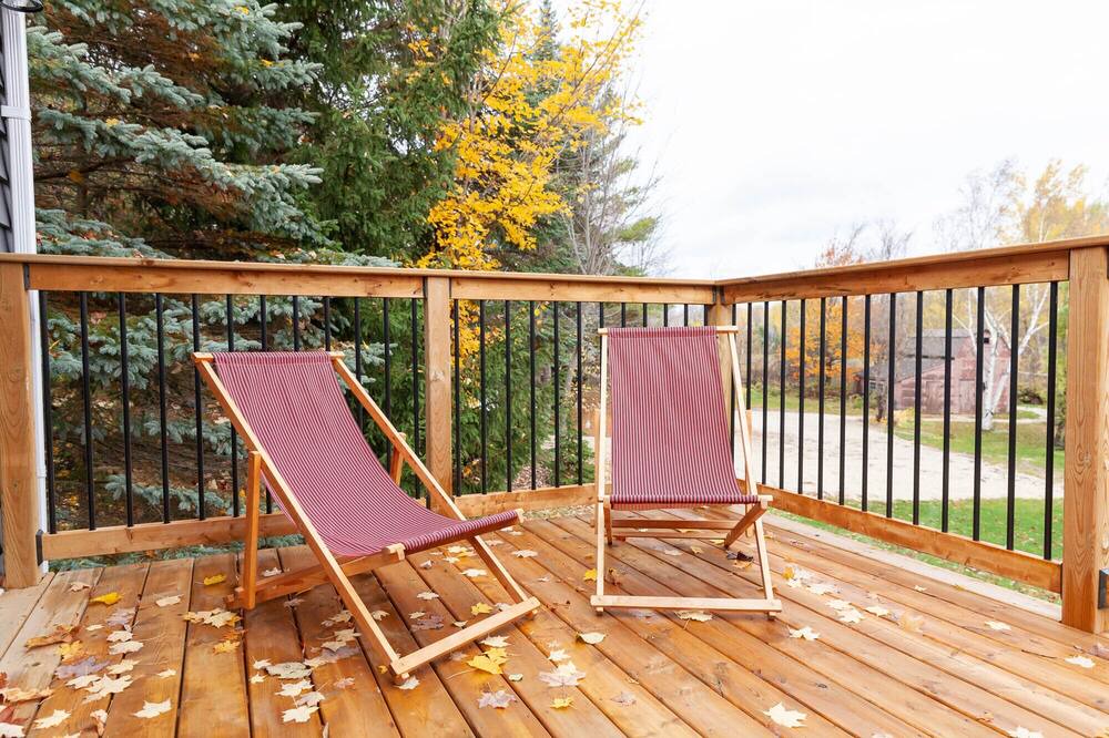 Photo of Patio Balcony in Glen Huron