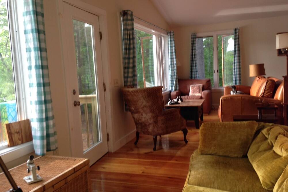 Photo of Others in East Baldwin