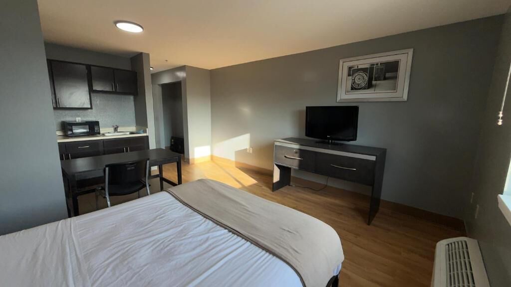 Photo of Bedroom in Airport Township