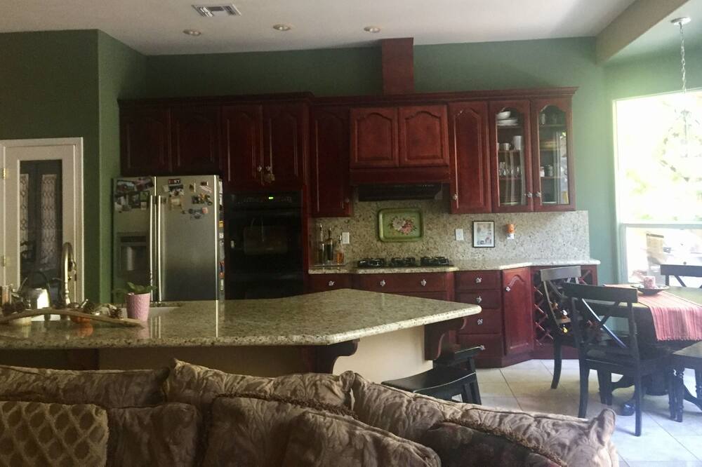 Photo of Bedroom in Pollock Pines