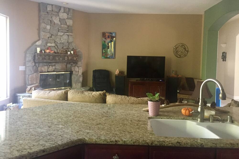 Photo of Bedroom in Pollock Pines