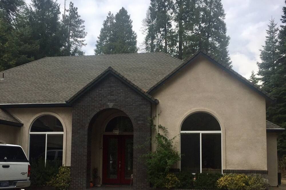 Photo of Others in Pollock Pines