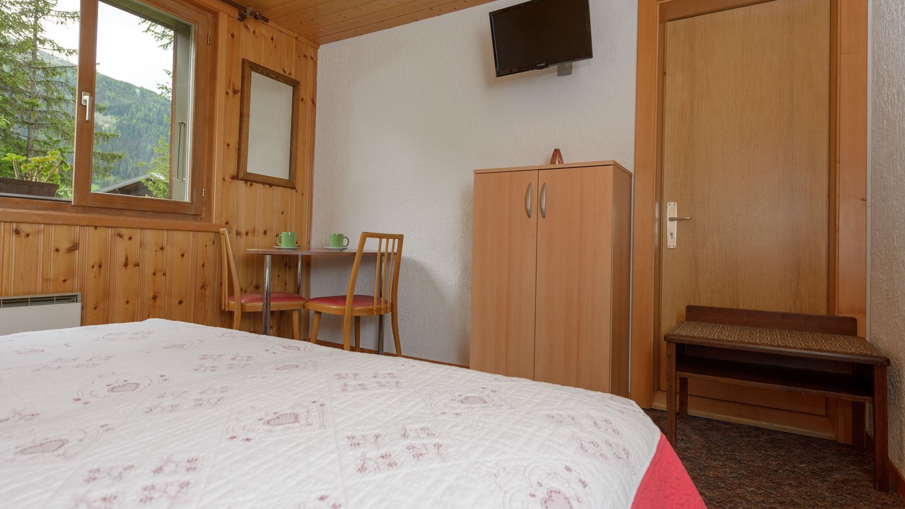 Photo of Bedroom in Bourg-Saint-Pierre