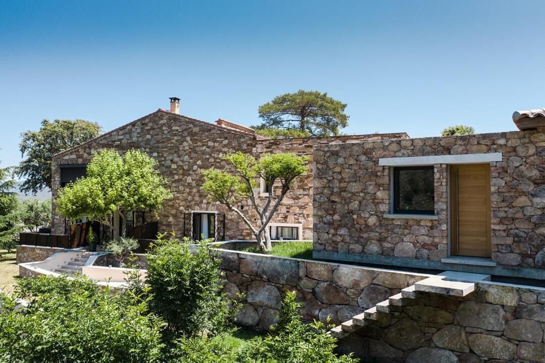 Photo of Outdoor in Corte