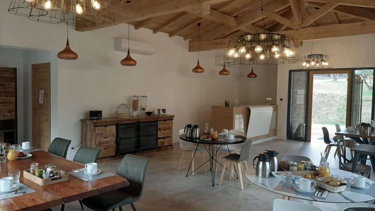 Photo of Others in Corte