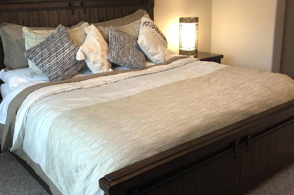 Photo of Bedroom in College Station