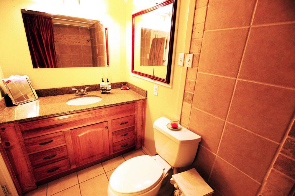 Photo of Bathroom in San Angelo
