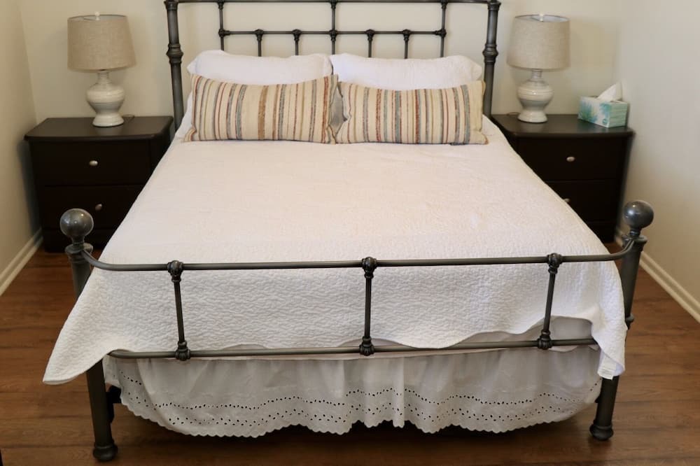 Photo of Bedroom in Summerlin