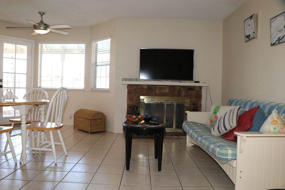 Photo of Livingroom in Summerlin