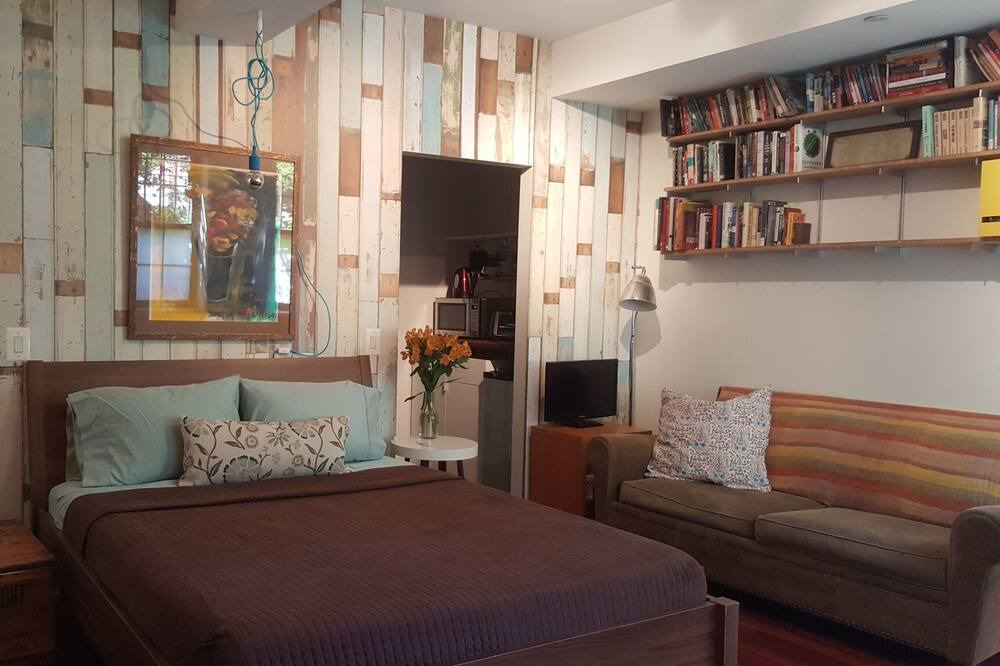 Photo of Bedroom in Central Park North