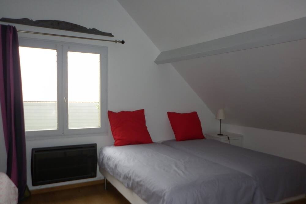 Photo of Bedroom in Chessy