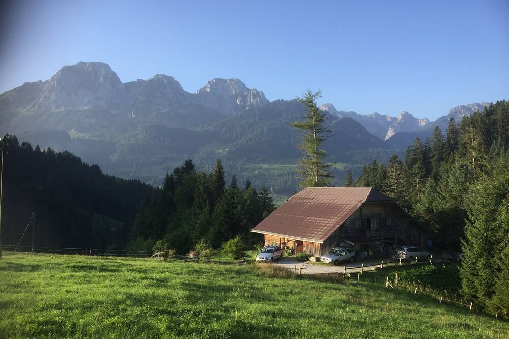 Photo of Others in Rougemont