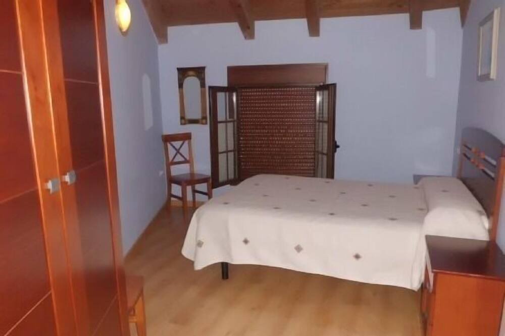 Photo of Bedroom in Buesa