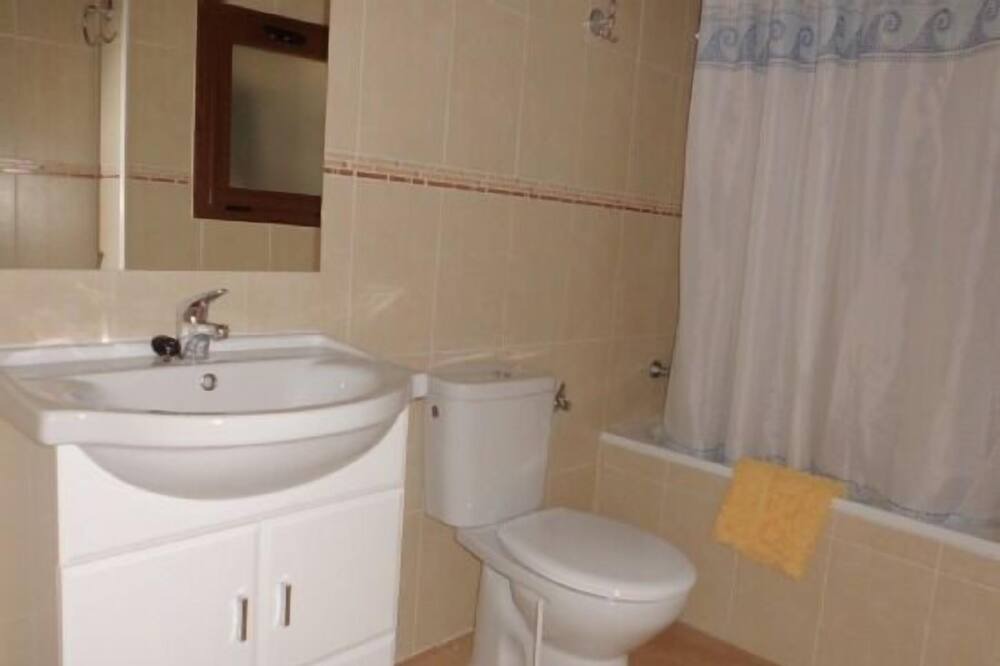 Photo of Bathroom in Buesa