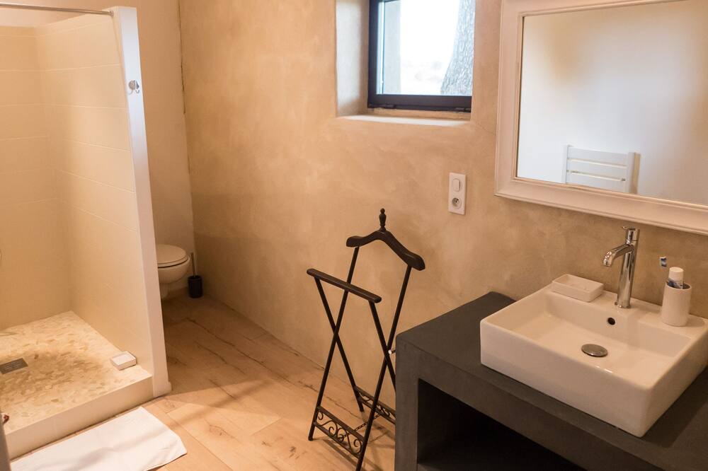 Photo of Bathroom in Aspiran