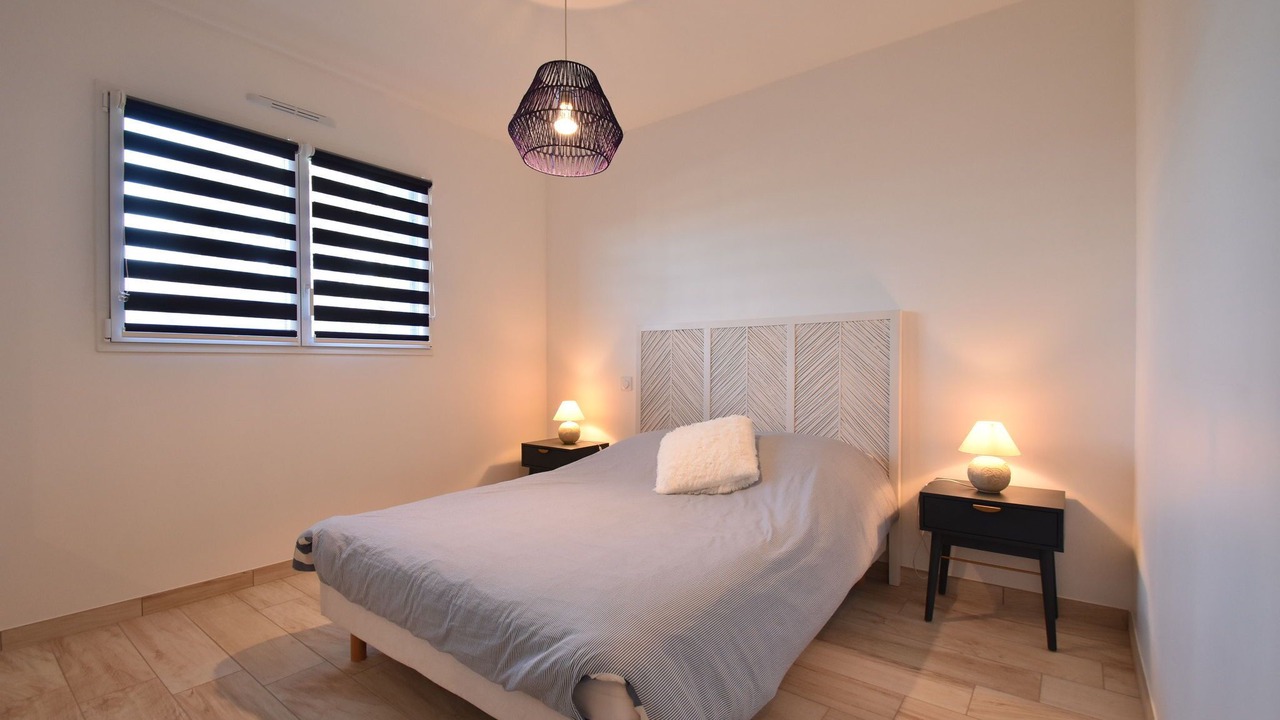Photo of Bedroom in Bordeaux-Saint-Clair