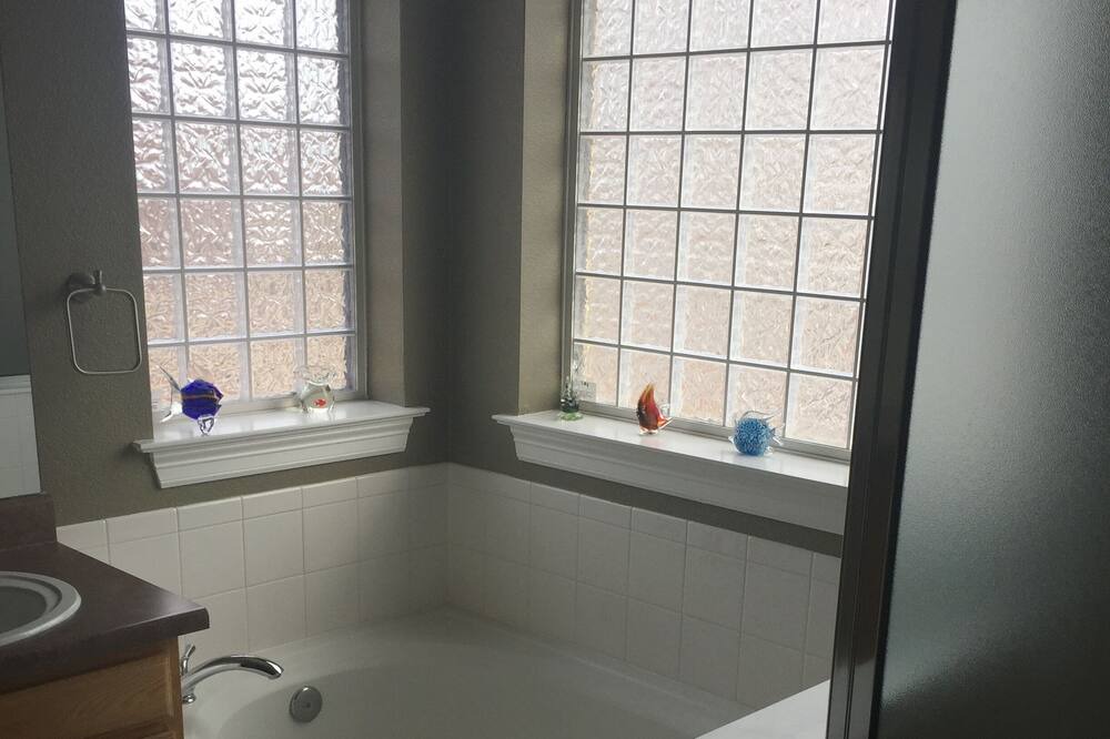 Photo of Bathroom in Longmont