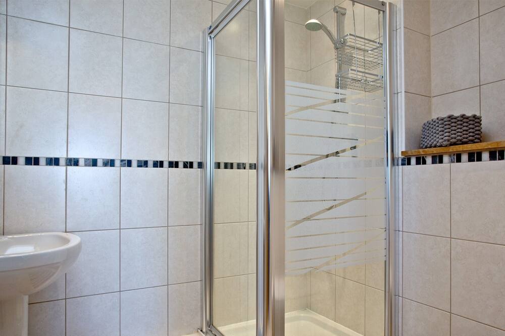 Photo of Bathroom in Newquay