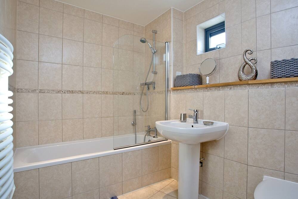 Photo of Bathroom in Newquay