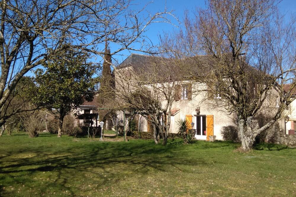 Photo of Outdoor in Mirandol-Bourgnounac