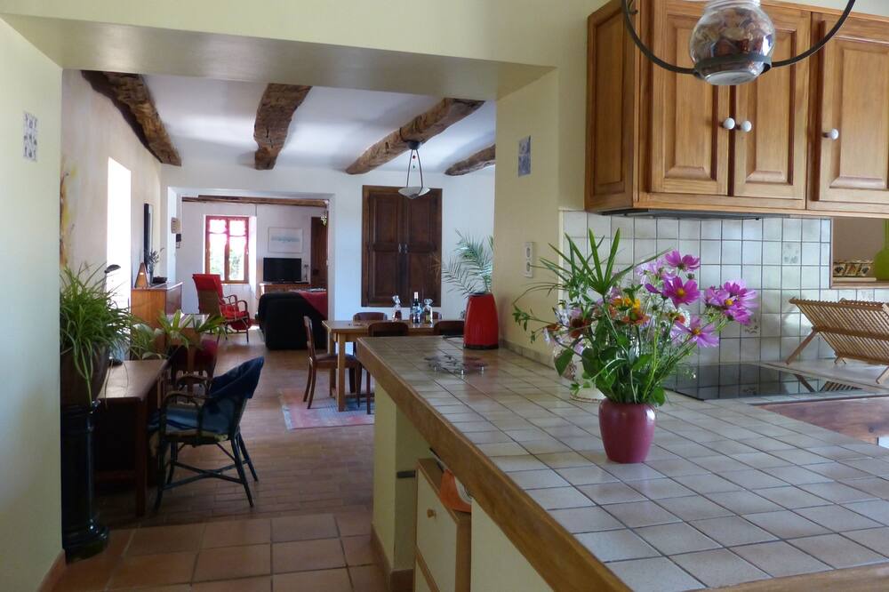 Photo of Livingroom in Mirandol-Bourgnounac