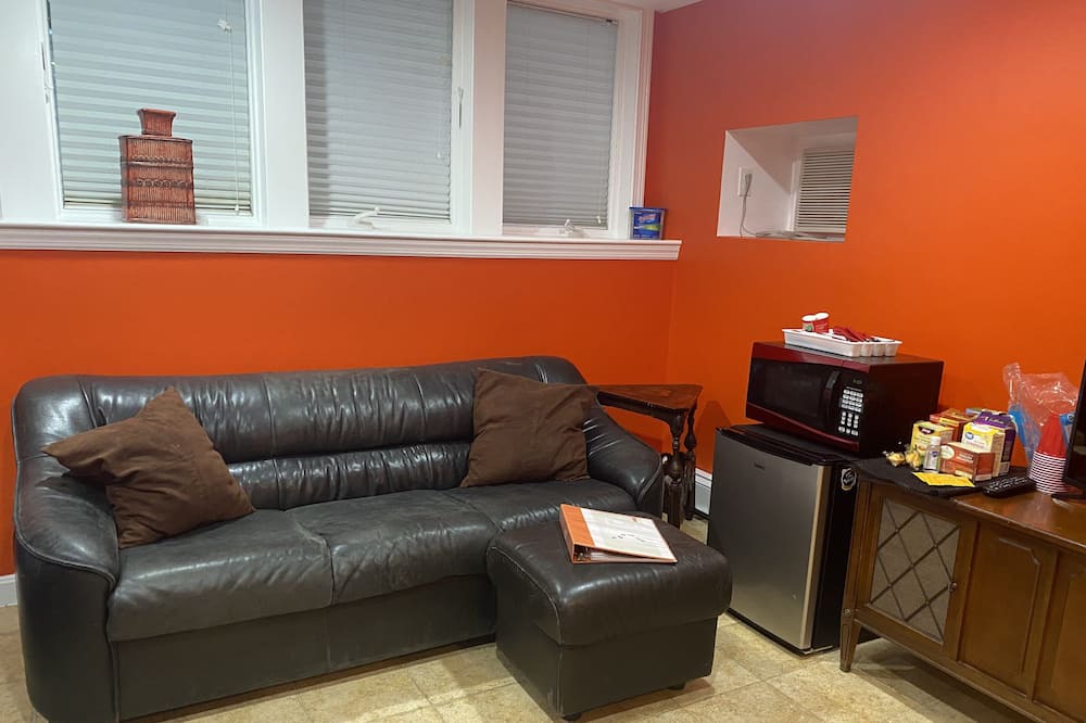 Photo of Bedroom in Wellesley