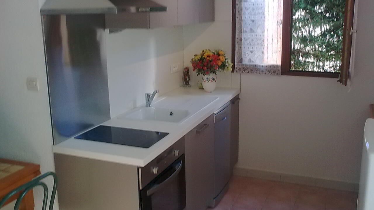 Photo of Kitchen in Saint-Sauveur-de-Cruzieres