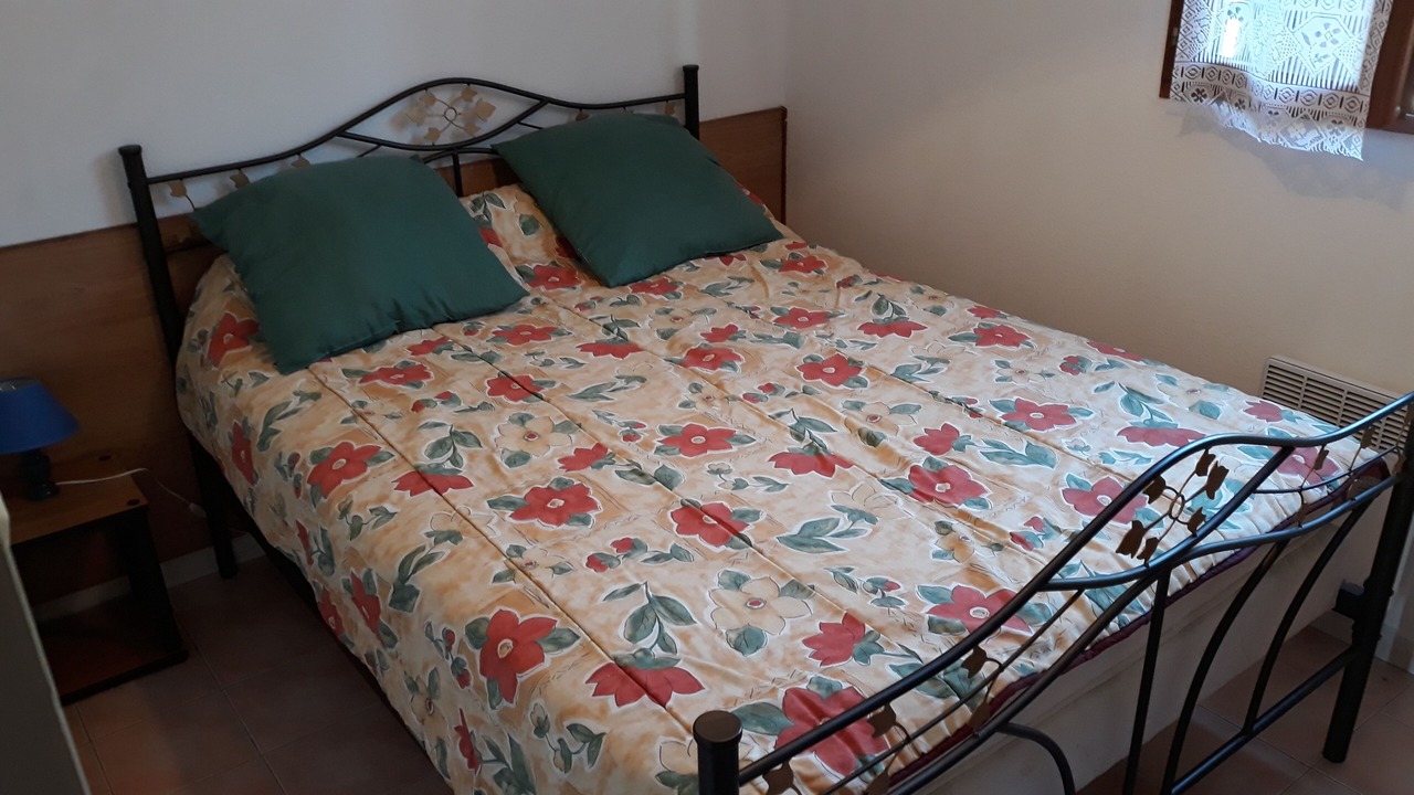 Photo of Bedroom in Saint-Sauveur-de-Cruzieres