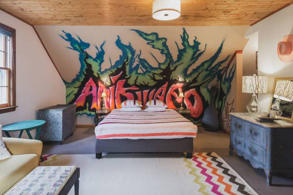 Photo of Bedroom in Cedarburg