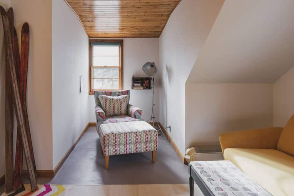 Photo of Bedroom in Cedarburg