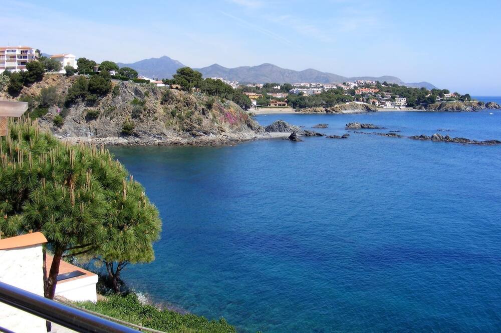 Photo of Outdoor in Llanca
