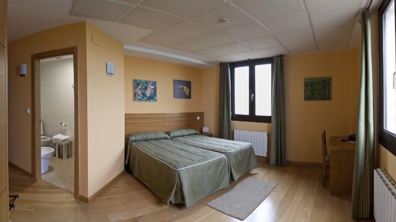 Photo of Bedroom in Urquiola