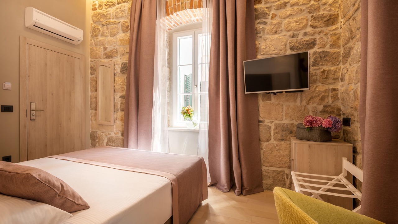 Photo of Bedroom in Cavtat Old Town