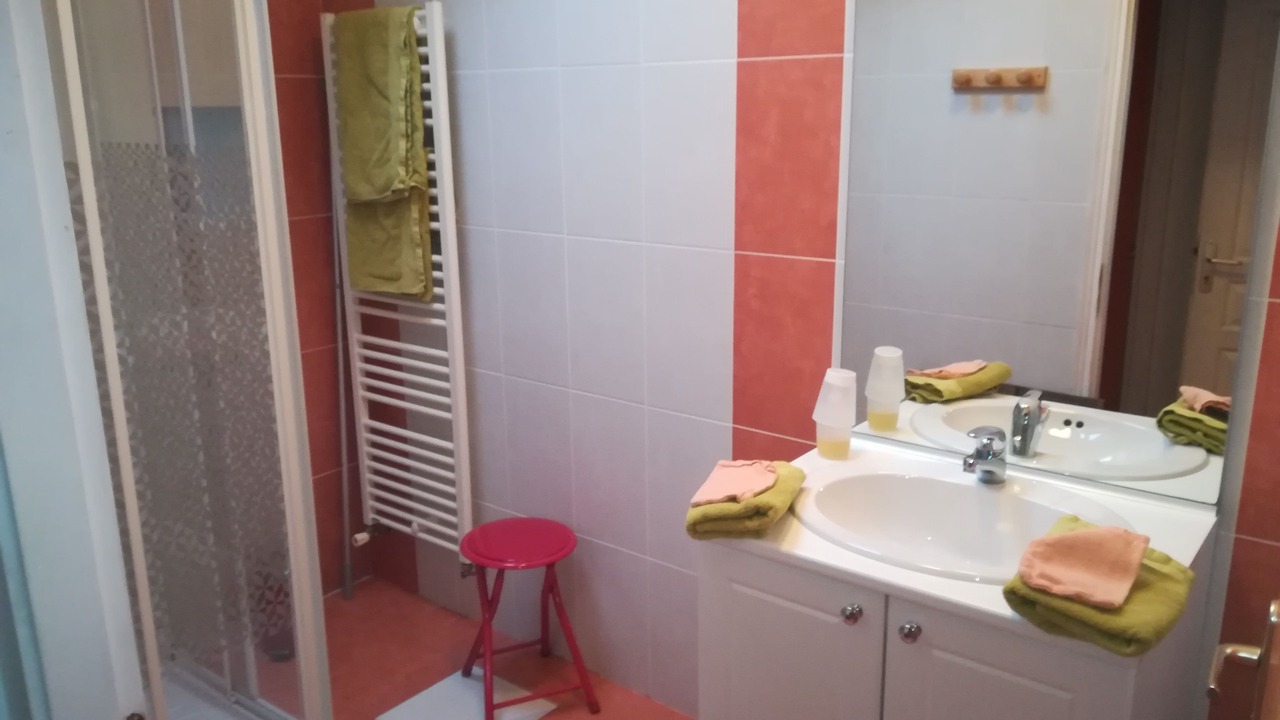 Photo of Bathroom in Thorigny