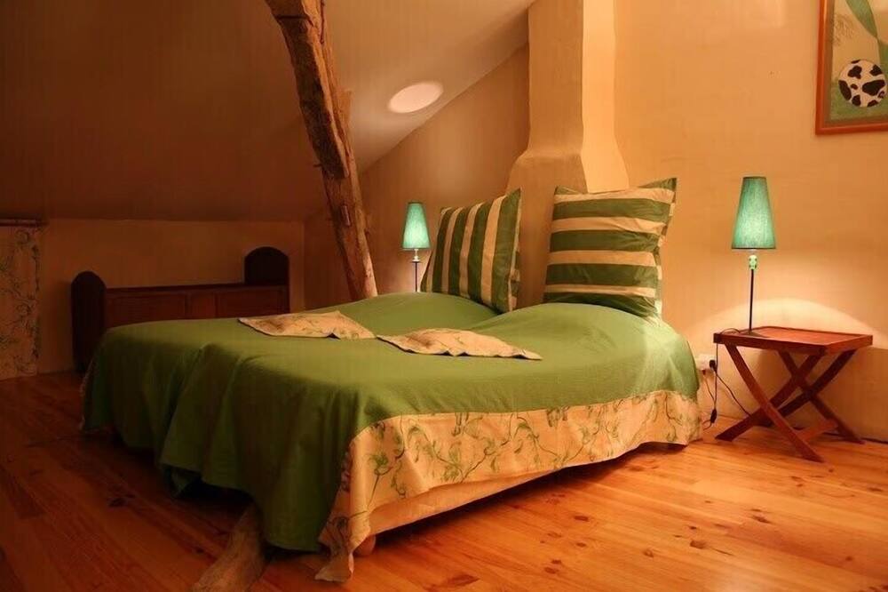 Photo of Bedroom in Mirabel