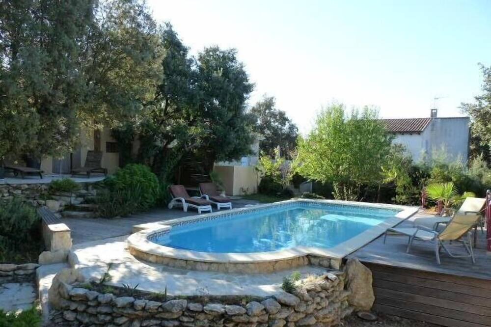 Photo of Outdoor in Restinclieres